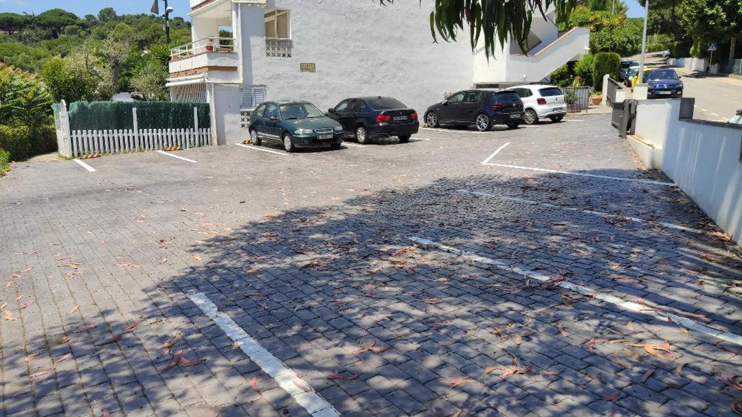 Bonito apartamento con jardín Platja d'Aro  Exterior foto